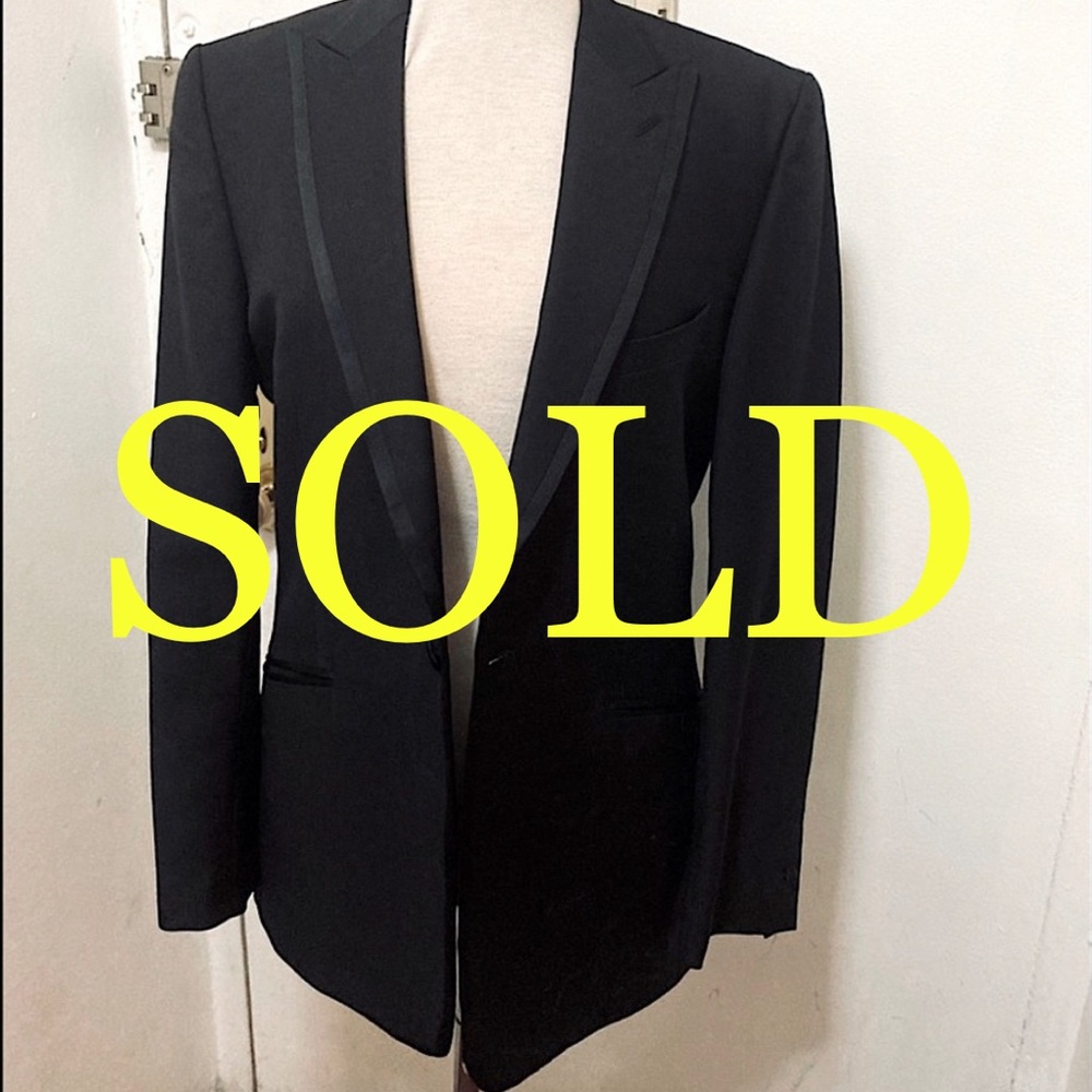 REISS LIKE NEW tuxedo blazer black